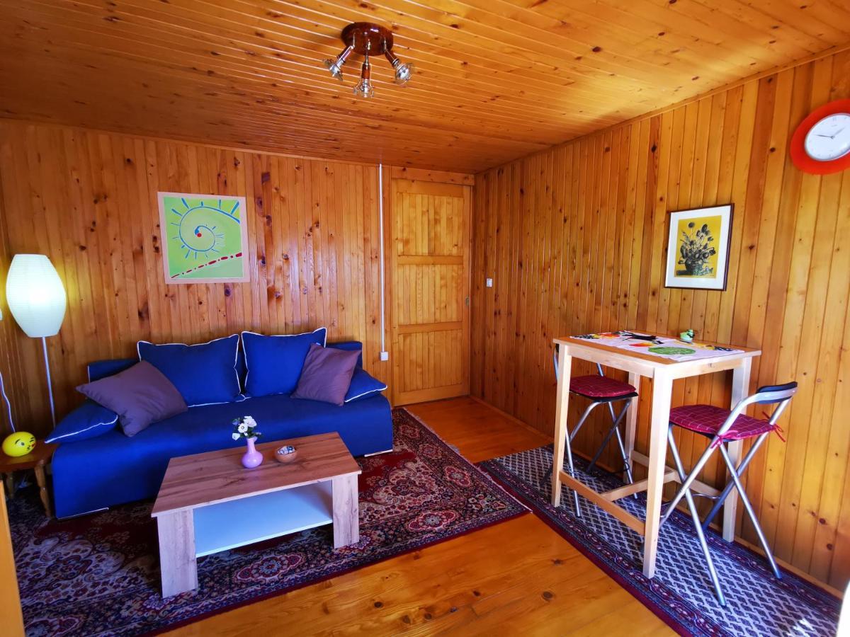 Merikotka - A Cozy Wooden Cottage, Slovenia Braslovce المظهر الخارجي الصورة